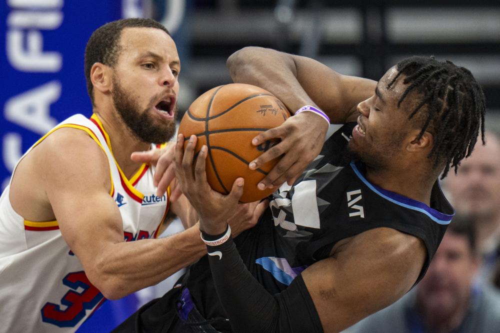 中在中后场 中在中后场